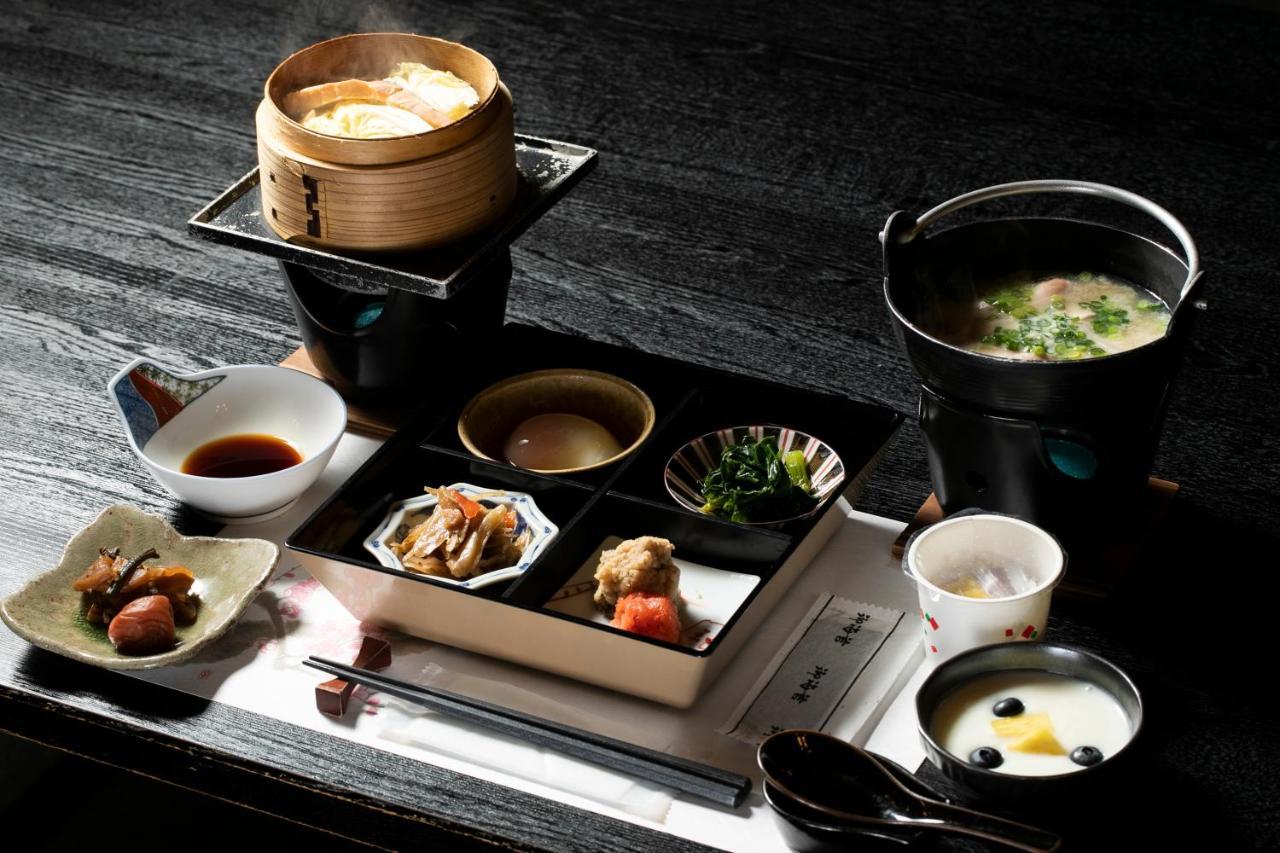 Hacho No Yu Hotel Nikko Bagian luar foto