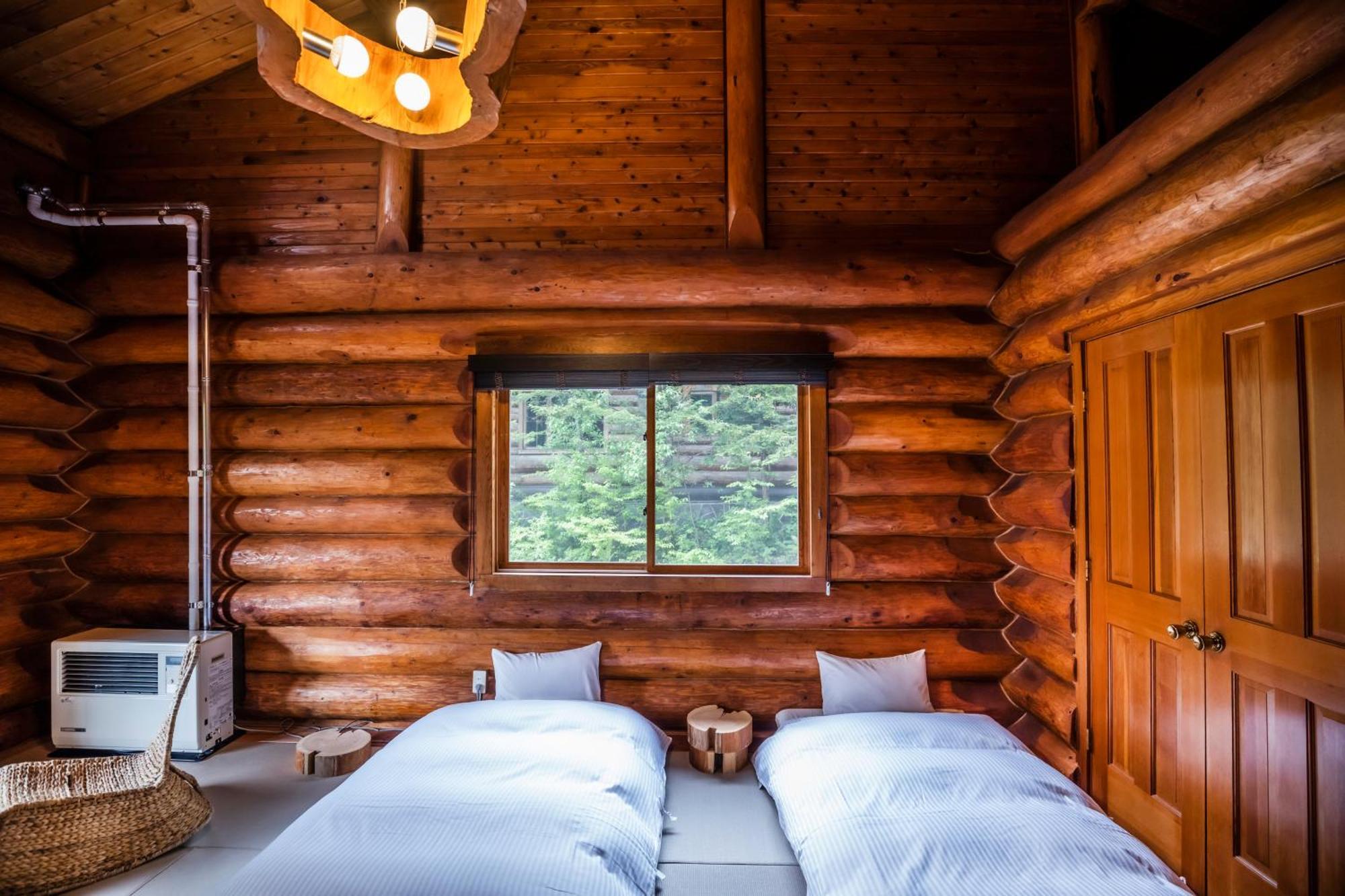 Hacho No Yu Hotel Nikko Bagian luar foto