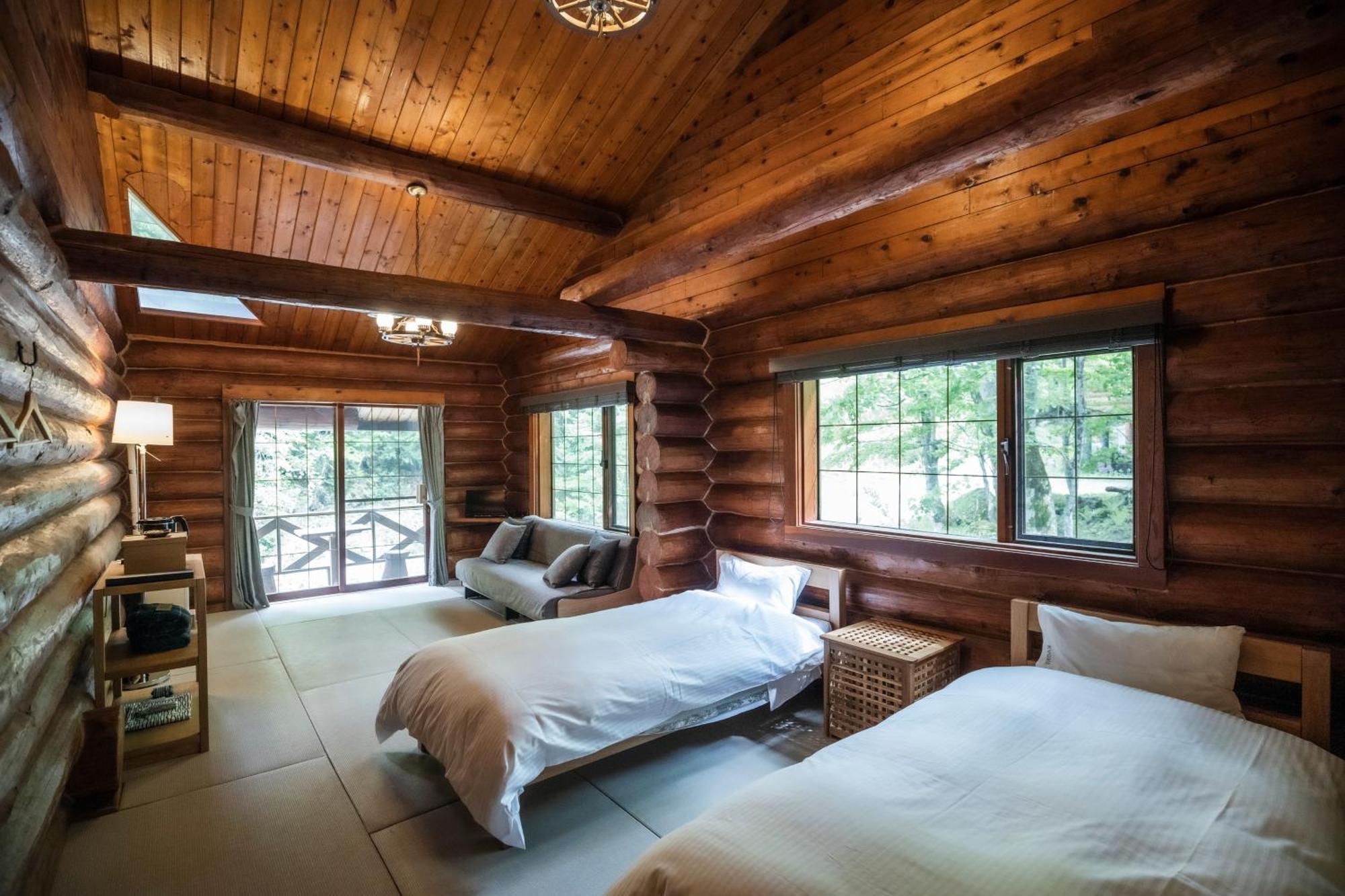 Hacho No Yu Hotel Nikko Bagian luar foto