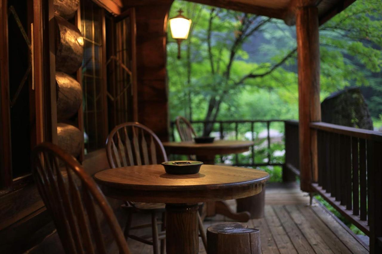 Hacho No Yu Hotel Nikko Bagian luar foto
