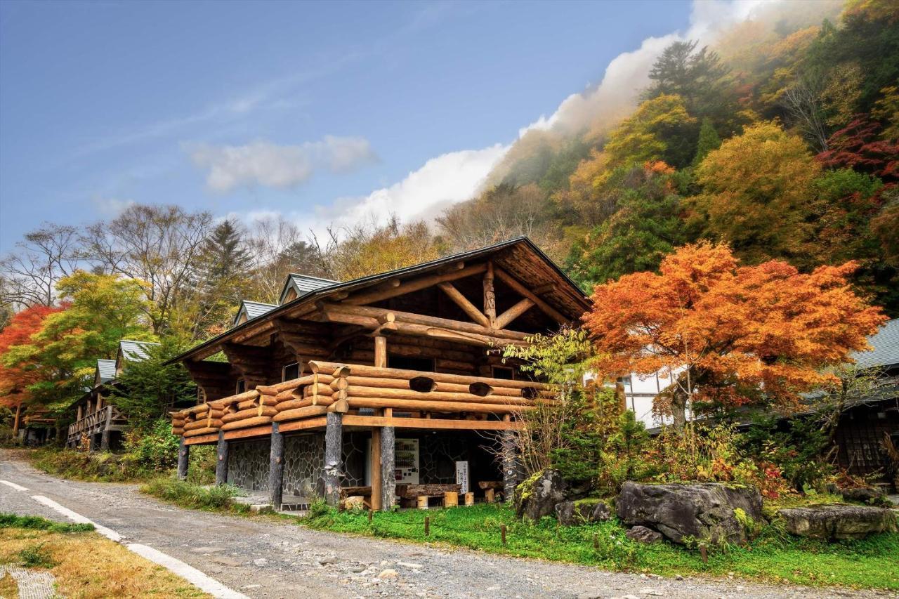 Hacho No Yu Hotel Nikko Bagian luar foto